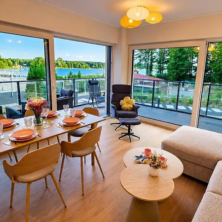 Apartment Zlota Plaza Kwiecisty Z Widokiem Na Jezioro *